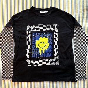 Noisy May Black Graphic Shirt with Black and White Checkered Long sleeves